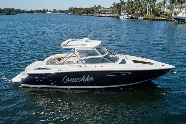 2016 Cobalt 336 | 33ft Image